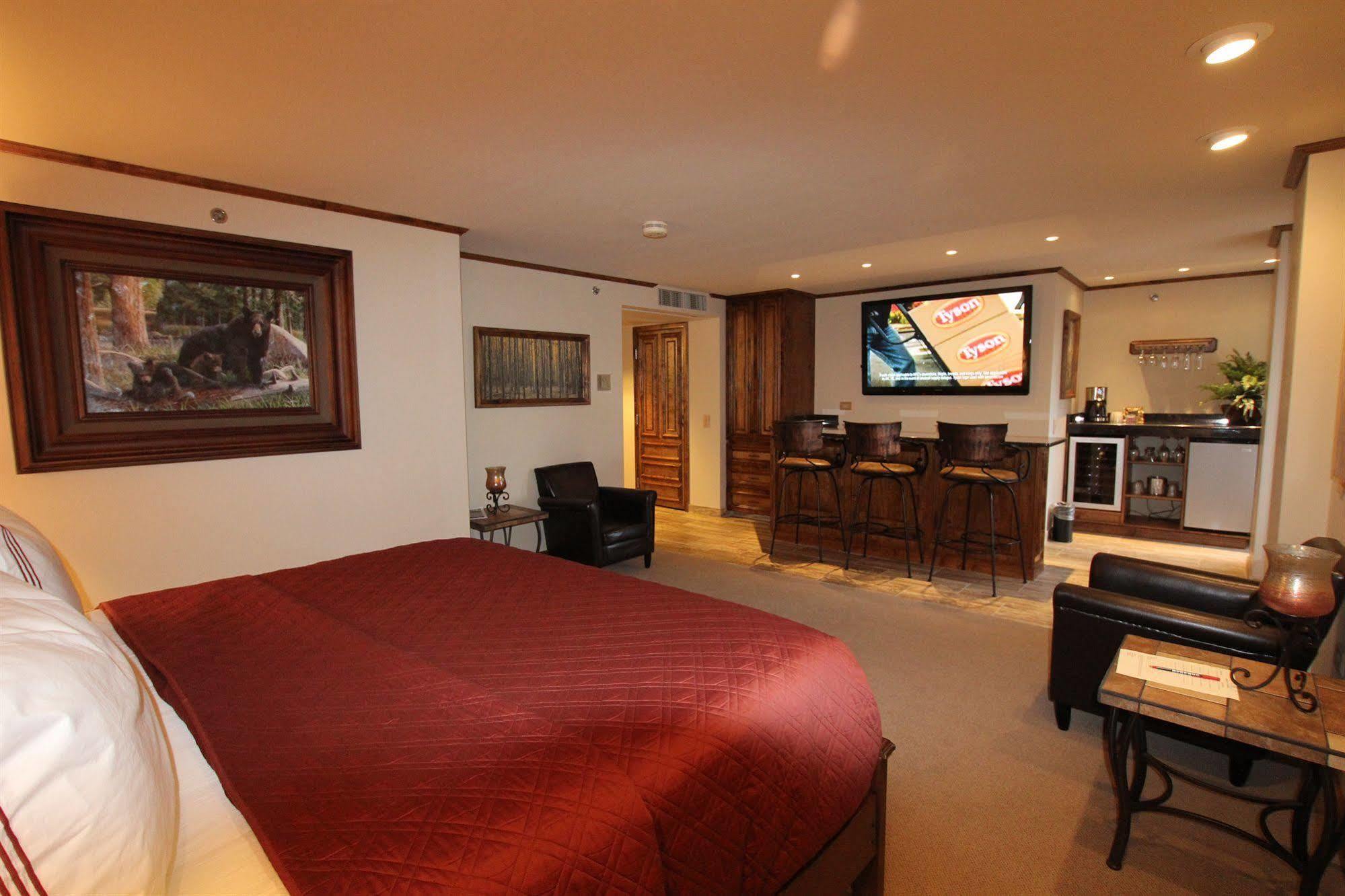 Grand Z Hotel Casino By Red Lion Hotels (Adults Only) Central  City Bagian luar foto